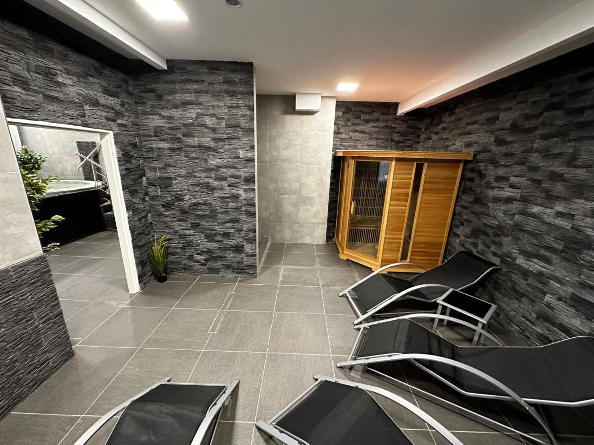 Horský hotel Jelenovská Valašské Klobouky Exterior foto